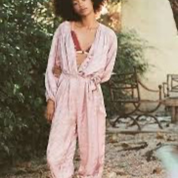 Anthropologie Blush Pink Satin Laurentia Jacquard Button Front Jumpsuit  Small - Picture 3 of 12